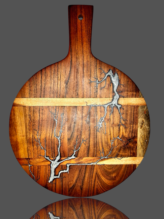 Fractal Flow Designs round paddle – artisan board handcrafted in Victoria, Australia using food-safe resin and local timber