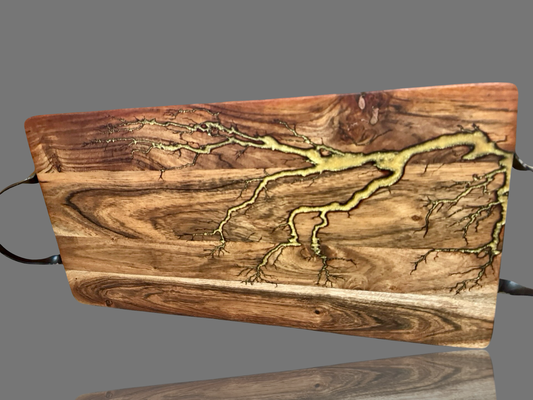 Artisan resin timber board by Fractal Flow Designs – crafted in Bairnsdale for serving charcuterie, BBQ dishes, and elegant home dining. Available at our Bairnsdale gift shop.