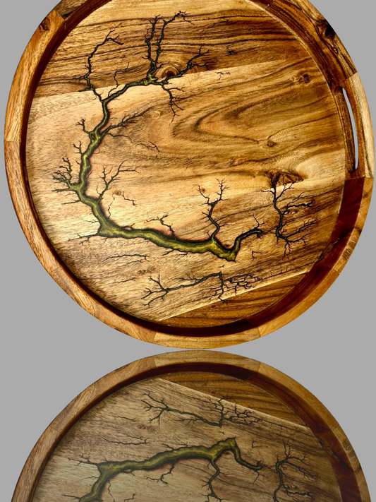 Giftable Australian resin tray – round plate design with electric fractal burn, made locally in Victoria