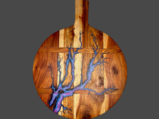 Round resin cheese board handmade by Fractal Flow Designs – Australian timber serving platter from Bairnsdale, Victoria