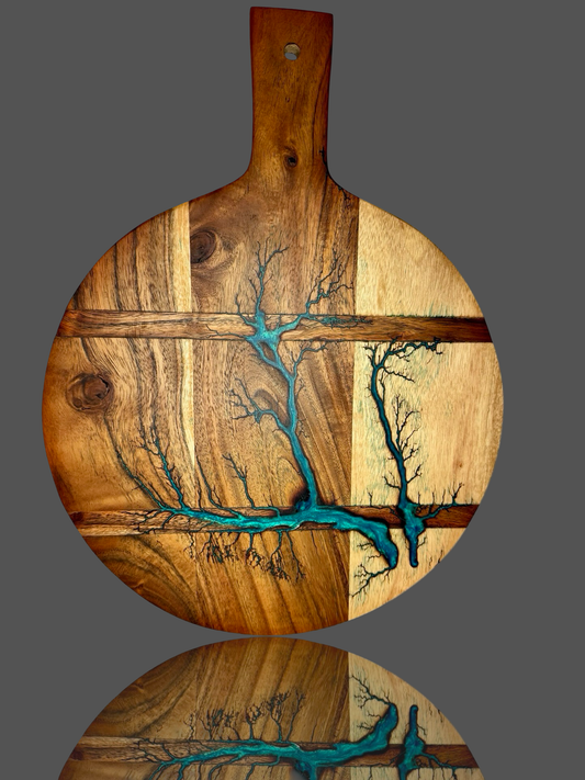 Australia’s finest round paddle board – resin-inlaid timber handcrafted in Bairnsdale VIC for stylish entertaining