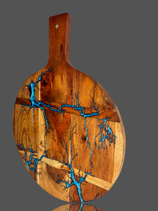 Round resin cheese board – handcrafted timber – fractal burned design – Fractal Flow Designs – Bairnsdale – 300mm, Australian timber round paddle board – handmade by Fractal Flow Designs in Bairnsdale, Victoria. Great for gift shops, resin board collectors, and gourmet presentation.